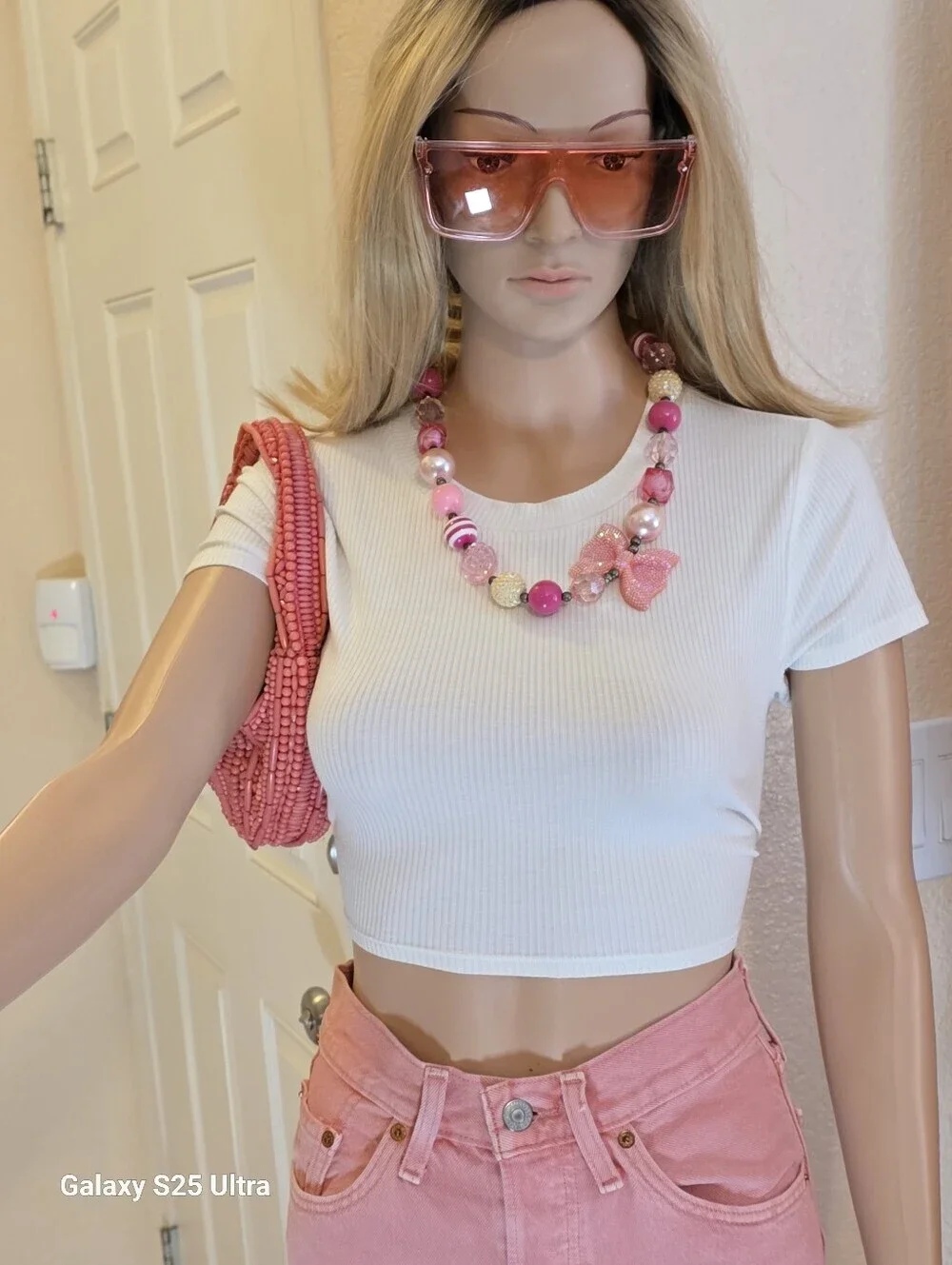 None viral pink